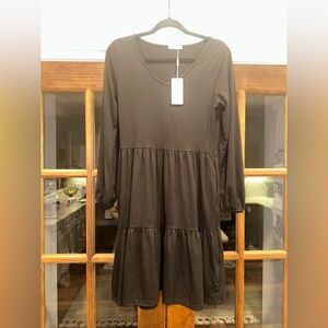 NWT HT Size Small Oversized Elegant Black Tiered‎ Boutique Dress